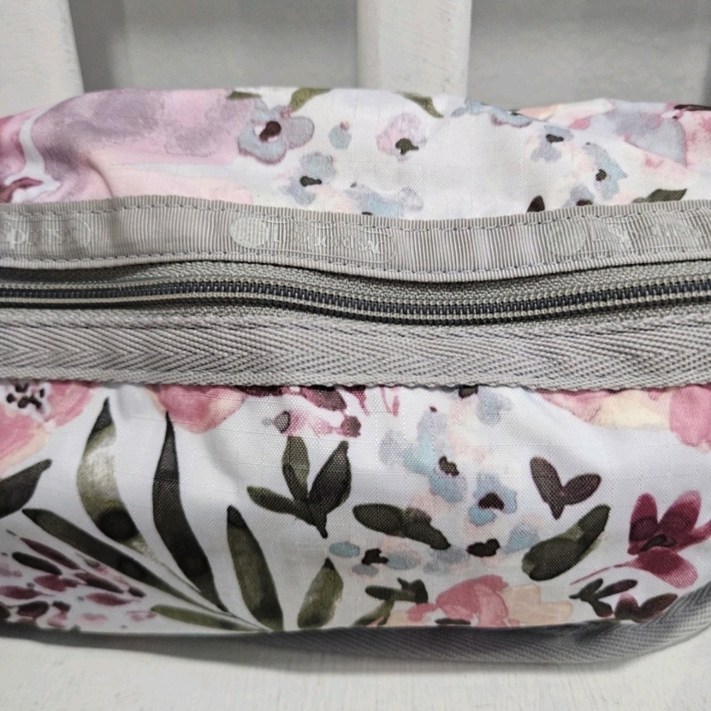 LeSportSac Dual Zip Floral Print Polyester Fanny Pack - Picture 3 of 11